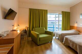 Отель Viiking Spa Hotel Пярну Улучшенный двухместный номер с 2 отдельными кроватями и балконом - Доступ в спа-центр-10